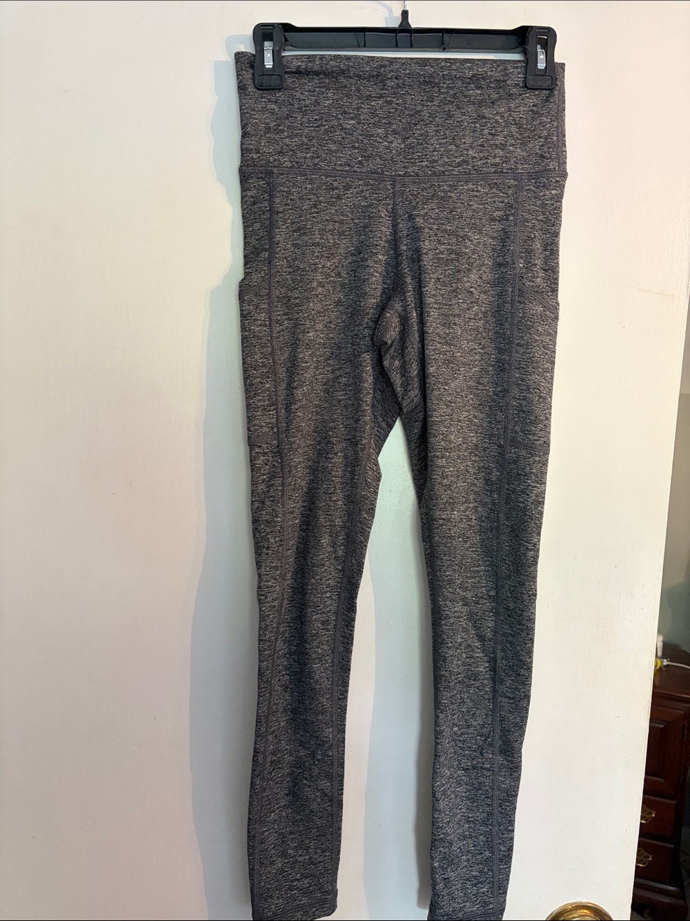 aerie Gray Heather Chill Move Leggings
